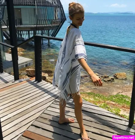 Anna Antonje OnlyFans Thumbnail #w2tRTjx5BV
