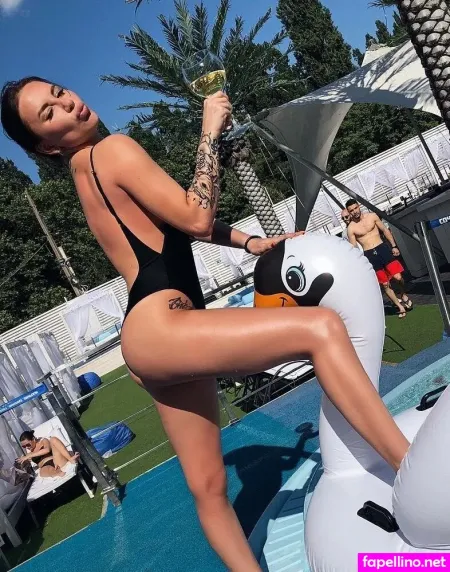 Anna Asti 1 OnlyFans Thumbnail #4zvFvGlfLP
