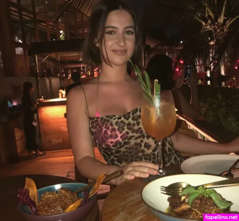 Anna B Barrett OnlyFans Thumbnail #PKKVcUF2p1