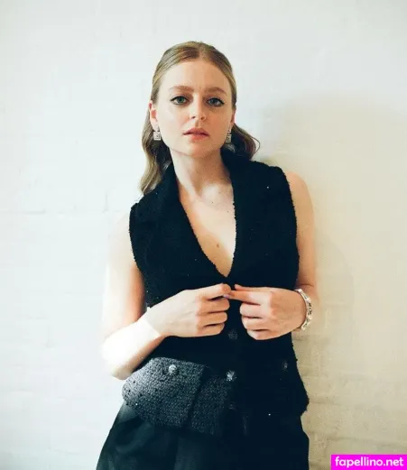 Anna Baryshnikov OnlyFans Thumbnail #UQSnjdm4fD