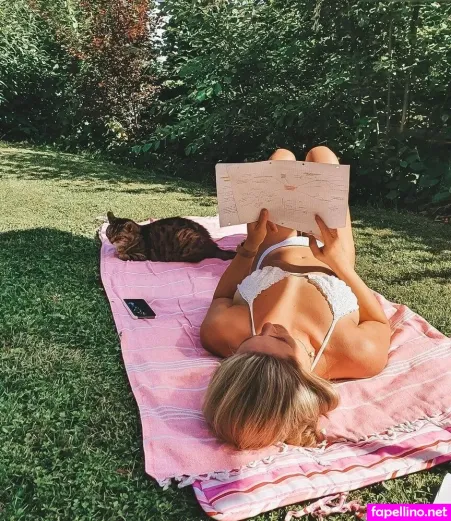 Anna Bauer Annavvba OnlyFans Thumbnail #iAKEOoT44I