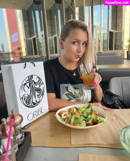 Anna Bellla OnlyFans Thumbnail #PoCAfLF2HF