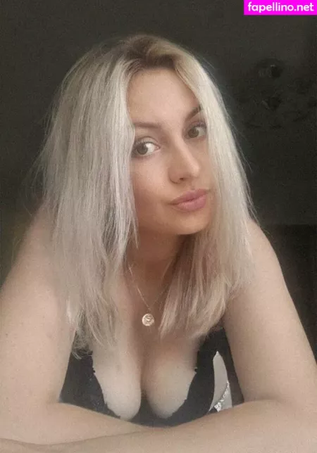 Anna Bellla OnlyFans Thumbnail #xnXx1dETyb