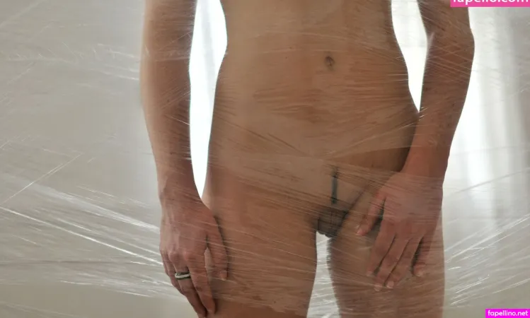 Anna Bernard OnlyFans Thumbnail #I082NdJyob