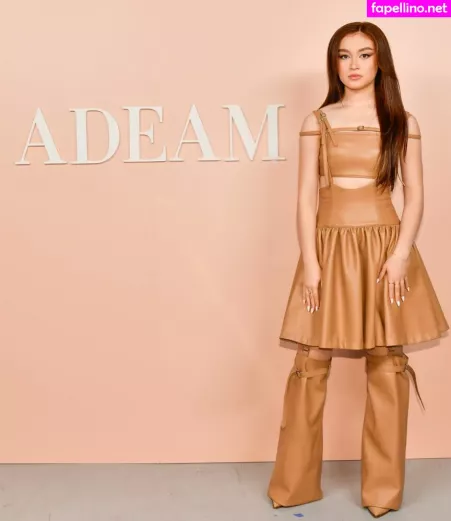 Anna Cathcart OnlyFans Thumbnail #lNeIES6pGu