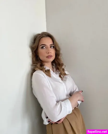 Anna Cherry OnlyFans Thumbnail #oF21jgxMWv