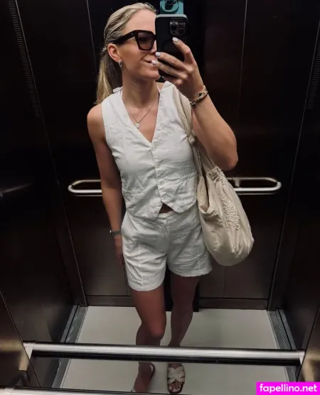 Anna Christina Abbelen OnlyFans Thumbnail #jHeXerVcWw