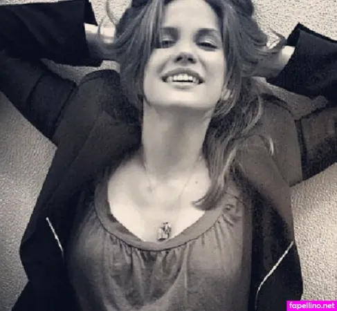 Anna Chulmsky OnlyFans Thumbnail #iCgvu5CNHm