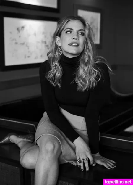 Anna Chulmsky OnlyFans Thumbnail #tIQO2Z9IYh