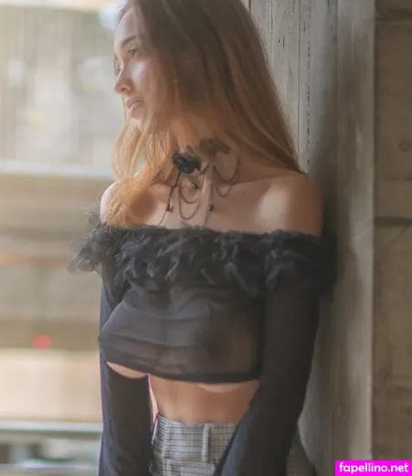 Anna Collini OnlyFans Thumbnail #0xsXjFfpsM