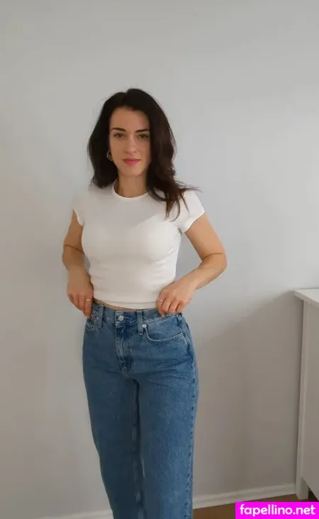 Anna Colorful Fashion OnlyFans Thumbnail #X3pRrXTgz7