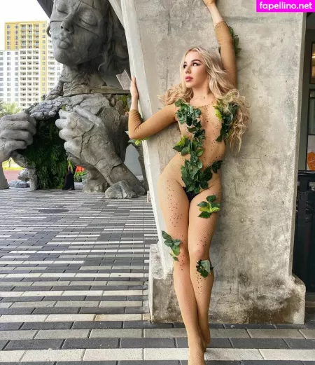 Anna Contortionist OnlyFans Thumbnail #rKj14XBEOf