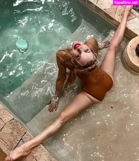 Anna Contortionist OnlyFans Thumbnail #yWZy2QppoO