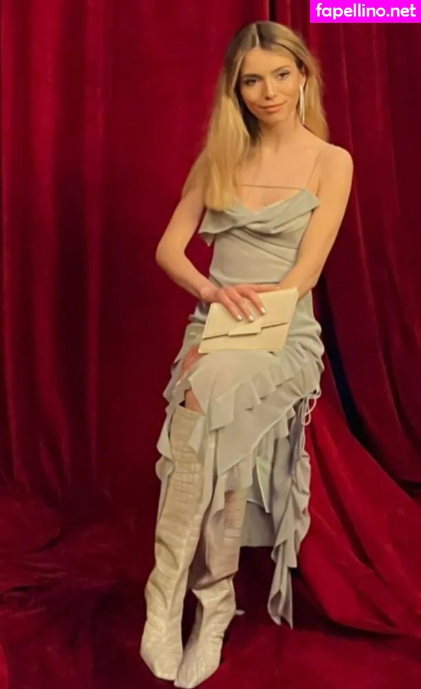 annacramling, biancasotelo14 Nude Leaked OnlyFans Photo #od1P7YxnZS