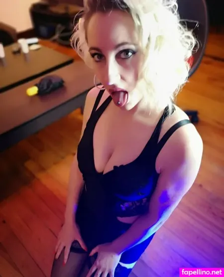 Anna Daey OnlyFans Thumbnail #UH8a2BkkGU