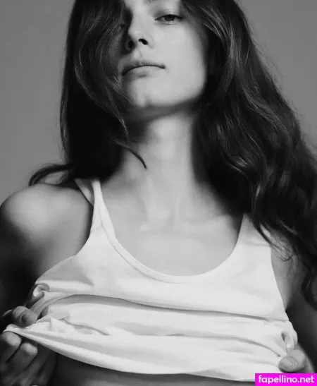 Anna De Rijk OnlyFans Thumbnail #2sfjBQGaMb