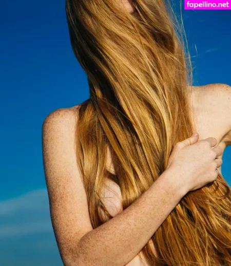 Anna Deniro OnlyFans Thumbnail #KZQLIcIfkY