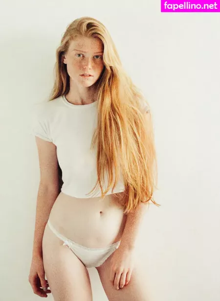 Anna Deniro OnlyFans Thumbnail #elPL1T3L40