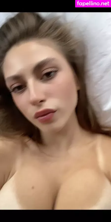 Anna Dubowick OnlyFans Thumbnail #HUrFZkvFh4