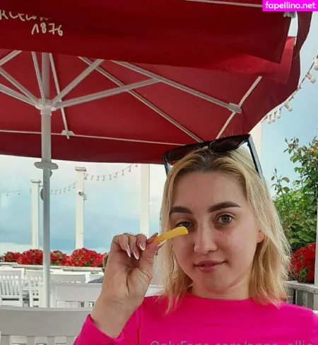 Anna Ellie OnlyFans Thumbnail #Fn02mSpLGL