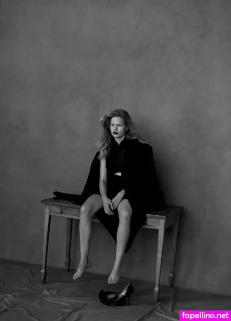 Anna Ewers OnlyFans Thumbnail #6bXBKdOBeO