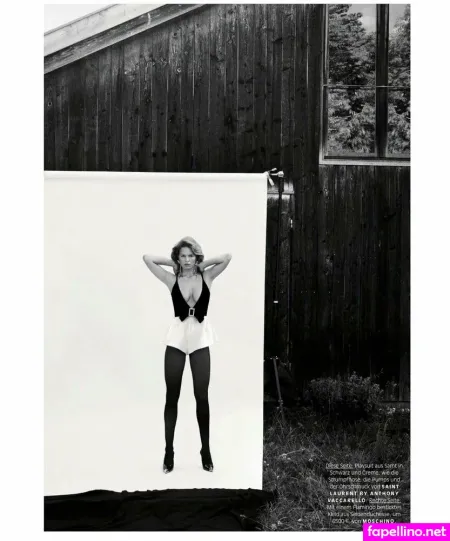 Anna Ewers OnlyFans Thumbnail #A1mRY3FqLb