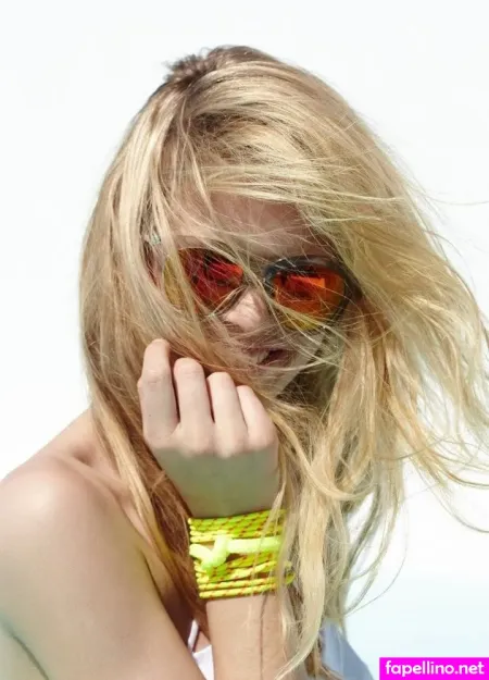 Anna Ewers OnlyFans Thumbnail #HoGDnUMBgw