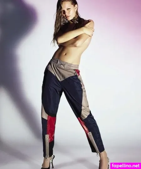 Anna Ewers OnlyFans Thumbnail #Wq1kwnJKN9