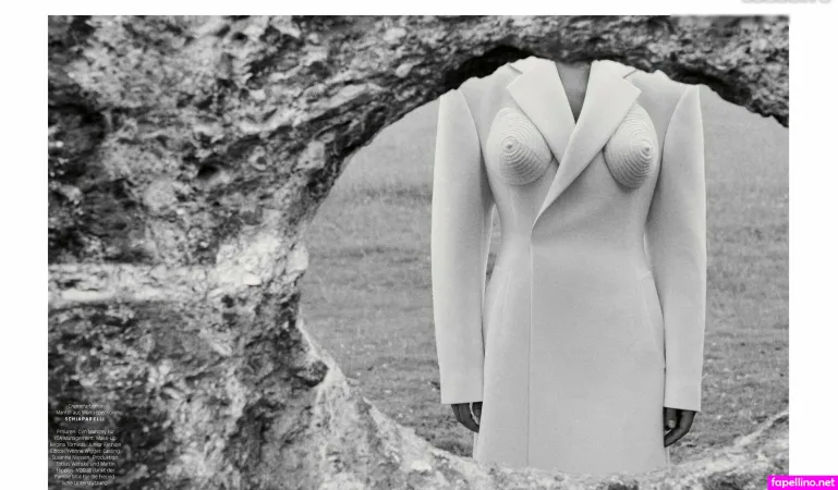 Anna Ewers OnlyFans Thumbnail #r2meGwLc0R