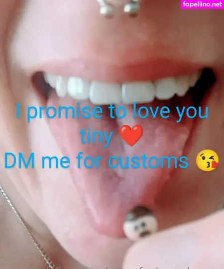 Anna Feet Crush Vore OnlyFans Thumbnail #KZ6OpNT01s