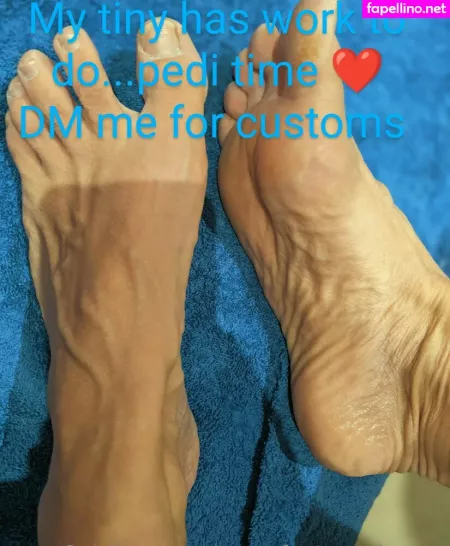 Anna Feet Crush Vore OnlyFans Thumbnail #Xr3G3Vyv0b
