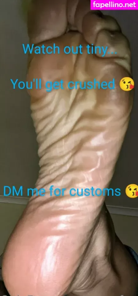 Anna Feet Crush Vore OnlyFans Thumbnail #tiyq0f2Qjh