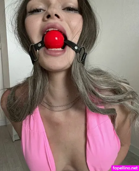 Anna Fetish OnlyFans Thumbnail #9C4BLLEMcv