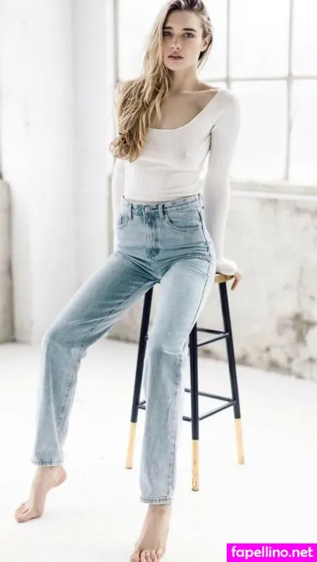 Anna Fishie OnlyFans Thumbnail #sMpGUOR3Y7