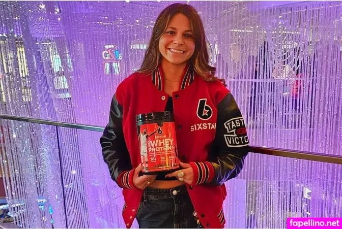 Anna Frey OnlyFans Thumbnail #4Kf89T3APq