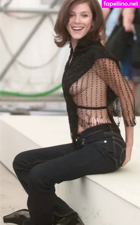 Anna Friel OnlyFans Thumbnail #0sxaTysKB3