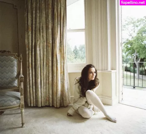 Anna Friel OnlyFans Thumbnail #bo4kqnpYJ4