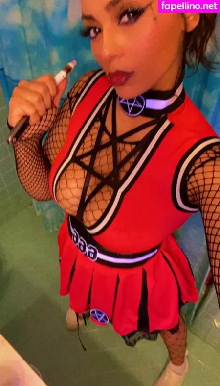Anna Funmi OnlyFans Thumbnail #0a7UCXAxls