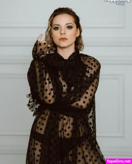 Anna Glaube OnlyFans Thumbnail #KJx3kYwI5K