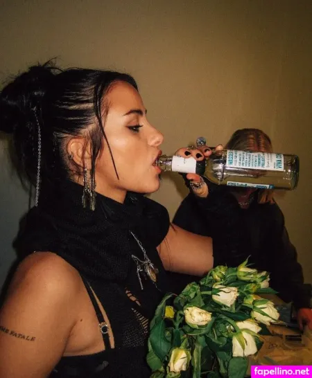 Anna Grey OnlyFans Thumbnail #RcDIMqOEWC