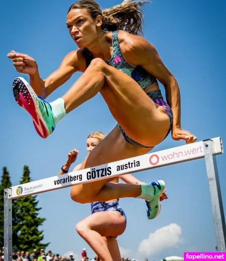 Anna Hall OnlyFans Thumbnail #2P2CbjL645