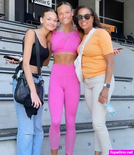 Anna Hall OnlyFans Thumbnail #JEzBy6PVEh