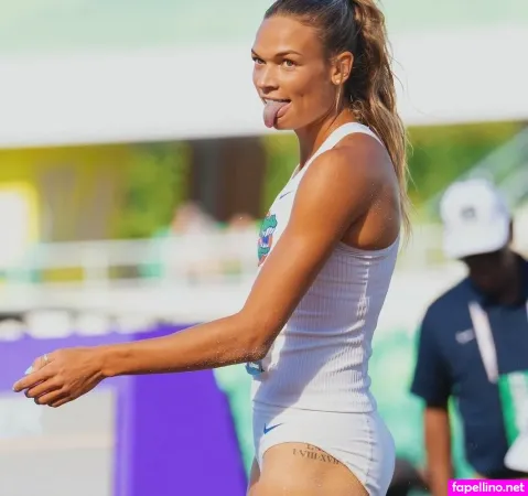 Anna Hall OnlyFans Thumbnail #XcZ3DqMV0P