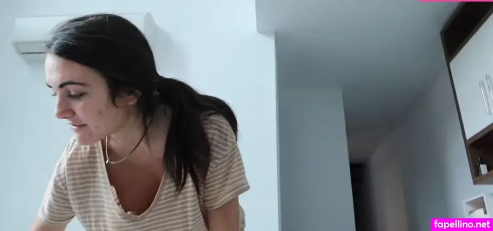 Anna Heid OnlyFans Thumbnail #L8KtrDEOEU