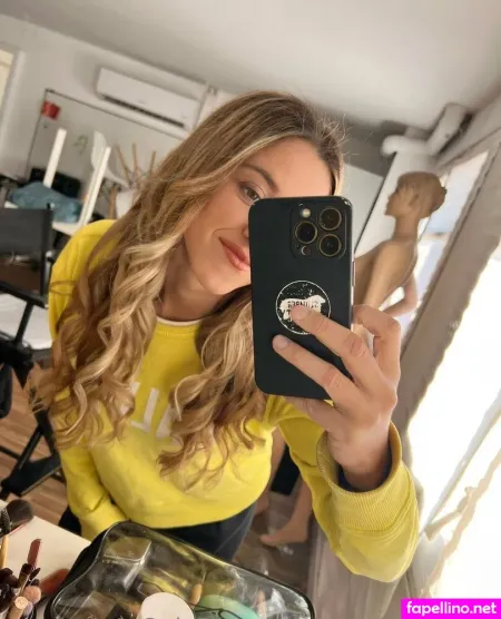 Anna Hotbabee OnlyFans Thumbnail #qAUniNu5LZ