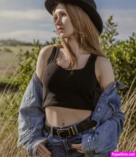 Anna Hristenko OnlyFans Thumbnail #vor4Q9iaTr