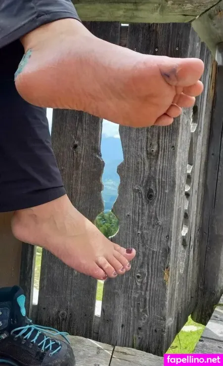 Anna Huberof OnlyFans Thumbnail #HawP2JnqYz