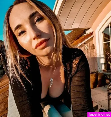 Anna Juliana Jaenner OnlyFans Thumbnail #1rU5fuSzFA