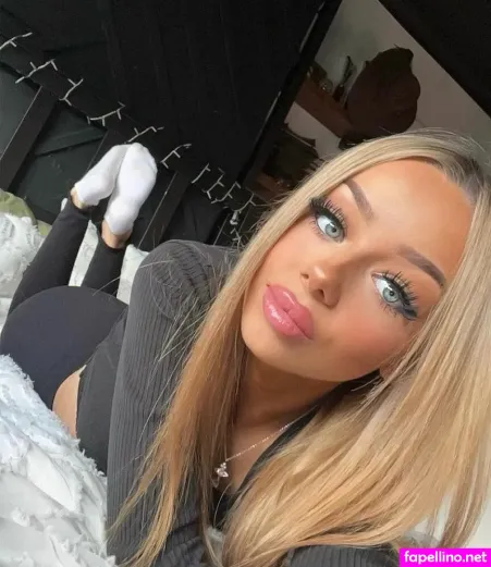 Anna Jxhnsonx 1 OnlyFans Thumbnail #EwDtM4FjFn