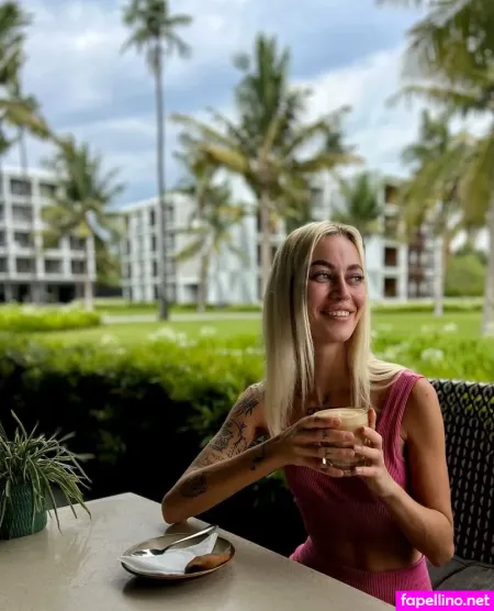 Anna Katana OnlyFans Thumbnail #9rvJoNzQcc